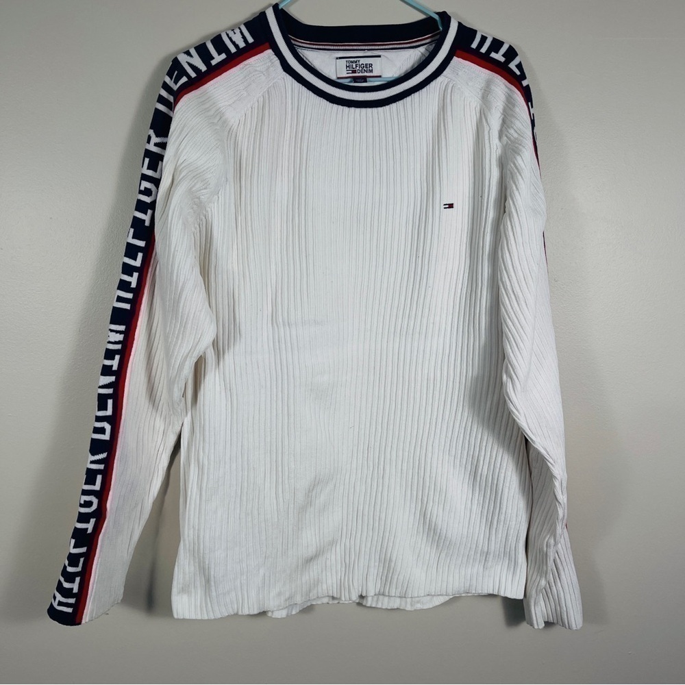 Tommy hilfiger sweater size L